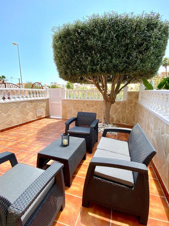 Olive Tree Bungalow La Zenia Dehesa de Campoamor  エクステリア 写真