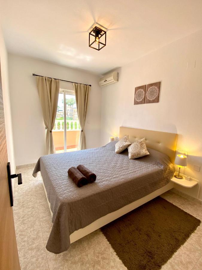 Olive Tree Bungalow La Zenia Dehesa de Campoamor  エクステリア 写真