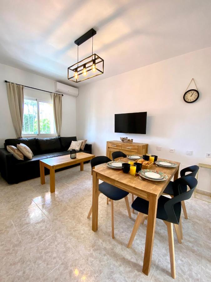 Olive Tree Bungalow La Zenia Dehesa de Campoamor  エクステリア 写真