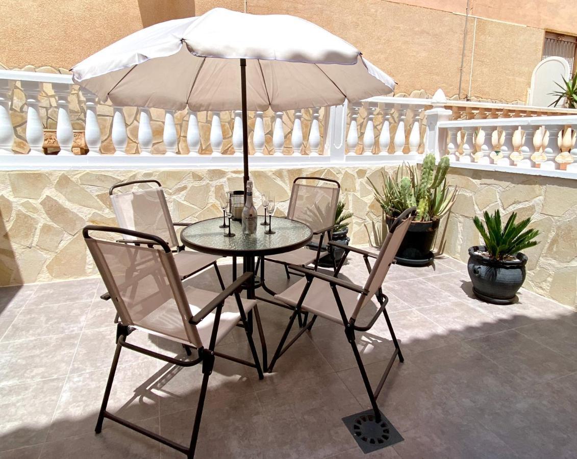 Olive Tree Bungalow La Zenia Dehesa de Campoamor  エクステリア 写真