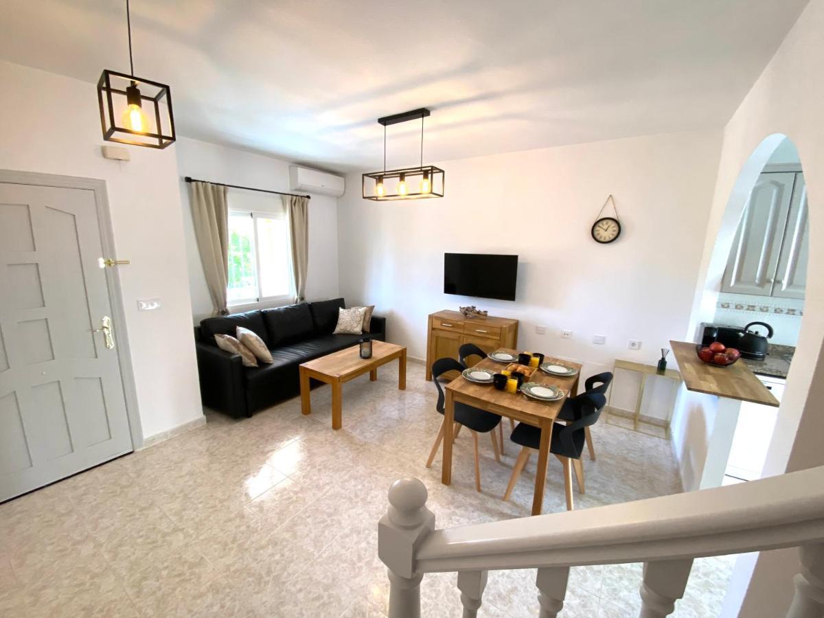 Olive Tree Bungalow La Zenia Dehesa de Campoamor  エクステリア 写真